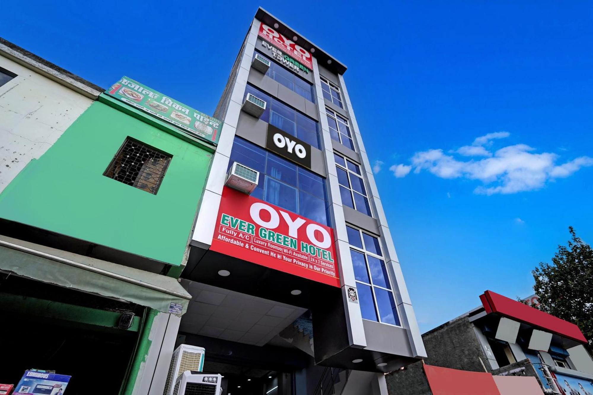 Oyo Flagship Evergreen Tower Hotel Ghaziabad Exterior photo
